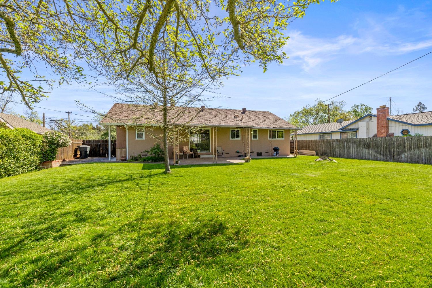 3923 San Juan Avenue