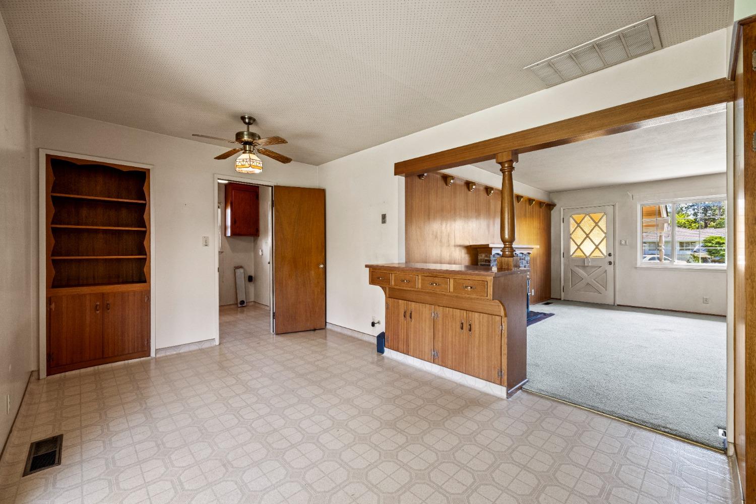 3923 San Juan Avenue