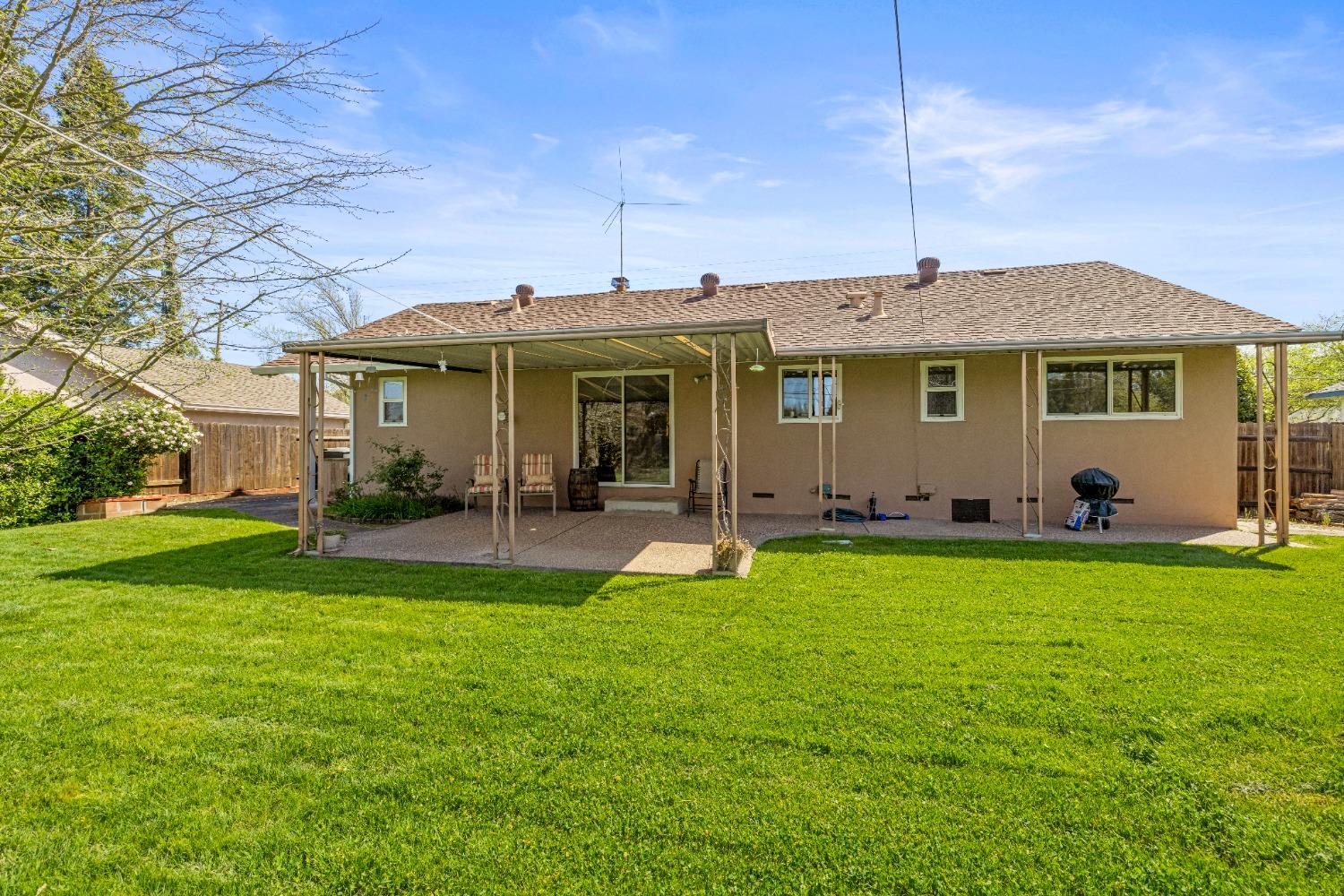 3923 San Juan Avenue