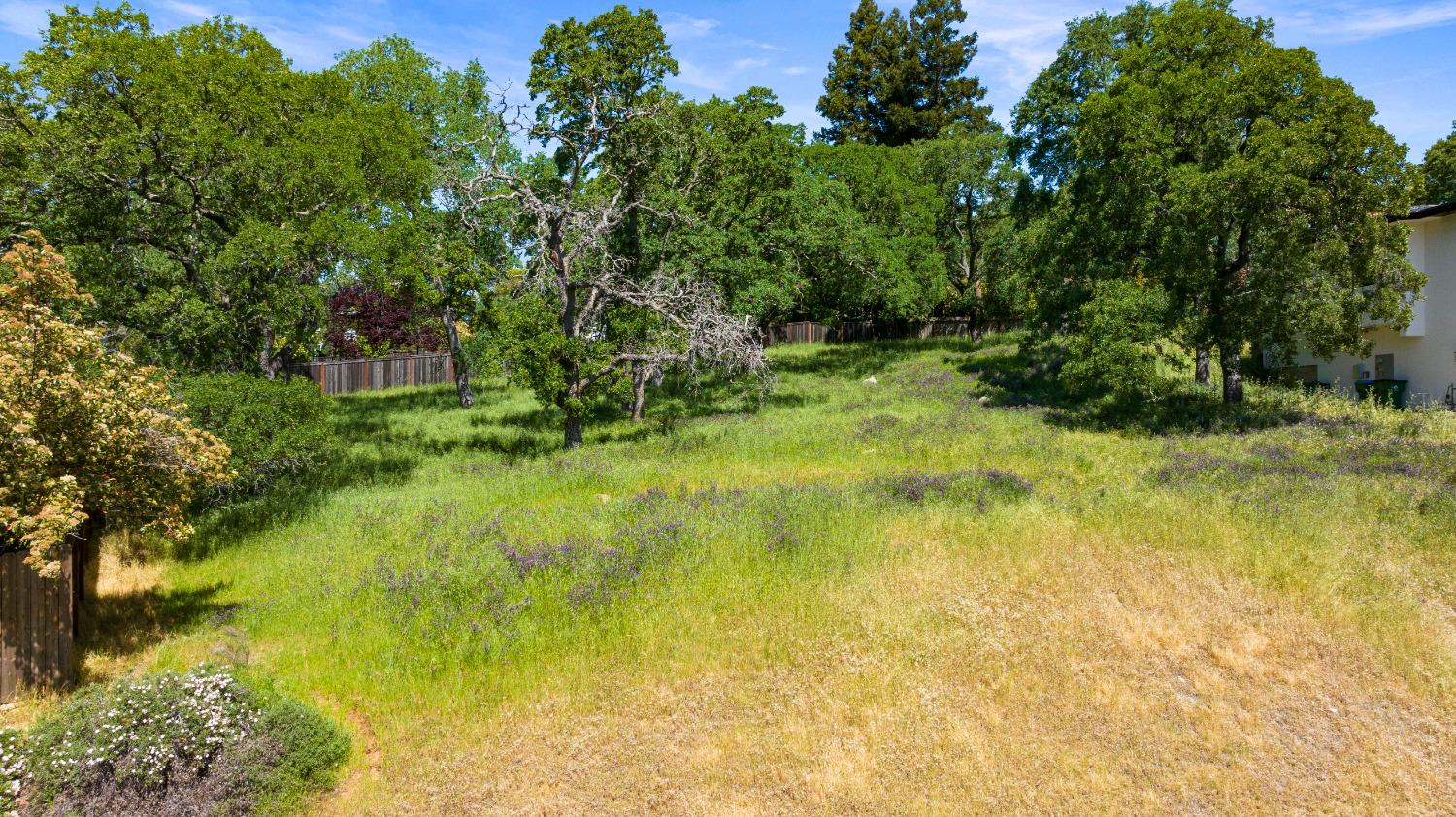 3641 Roble Court