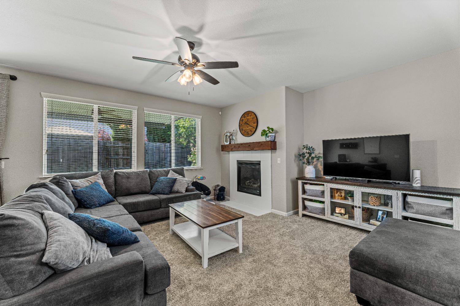 1283 Torrington Lane