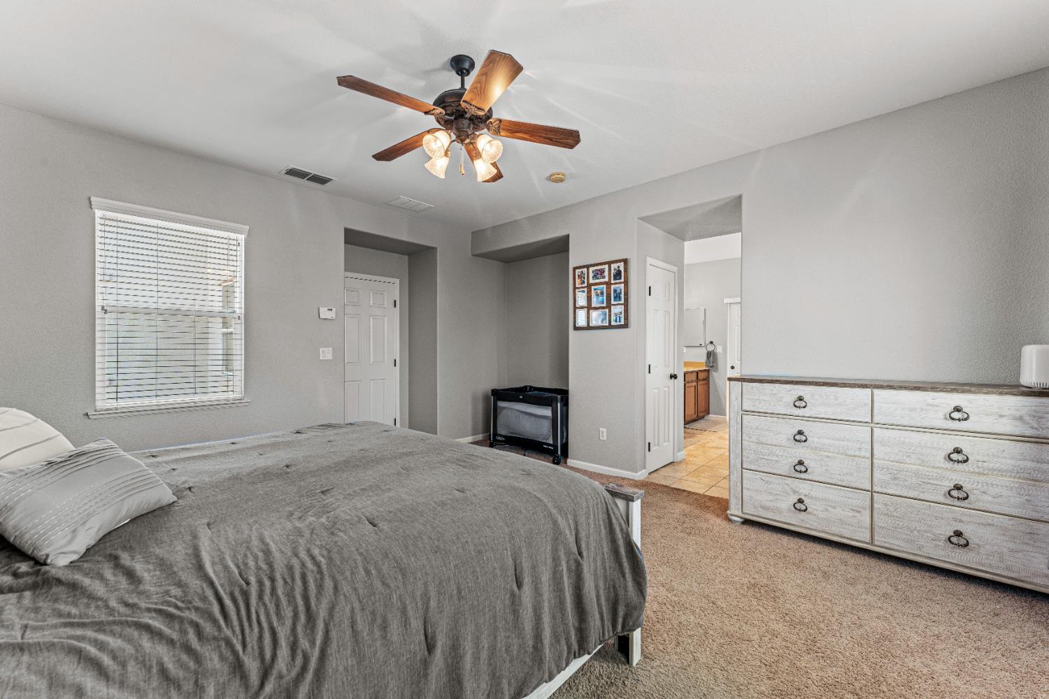 1283 Torrington Lane