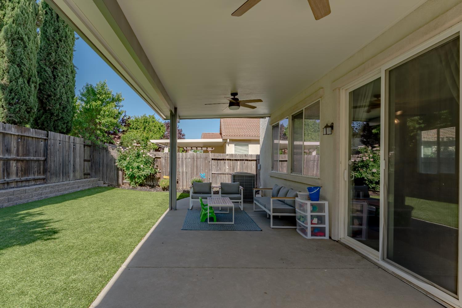 1283 Torrington Lane