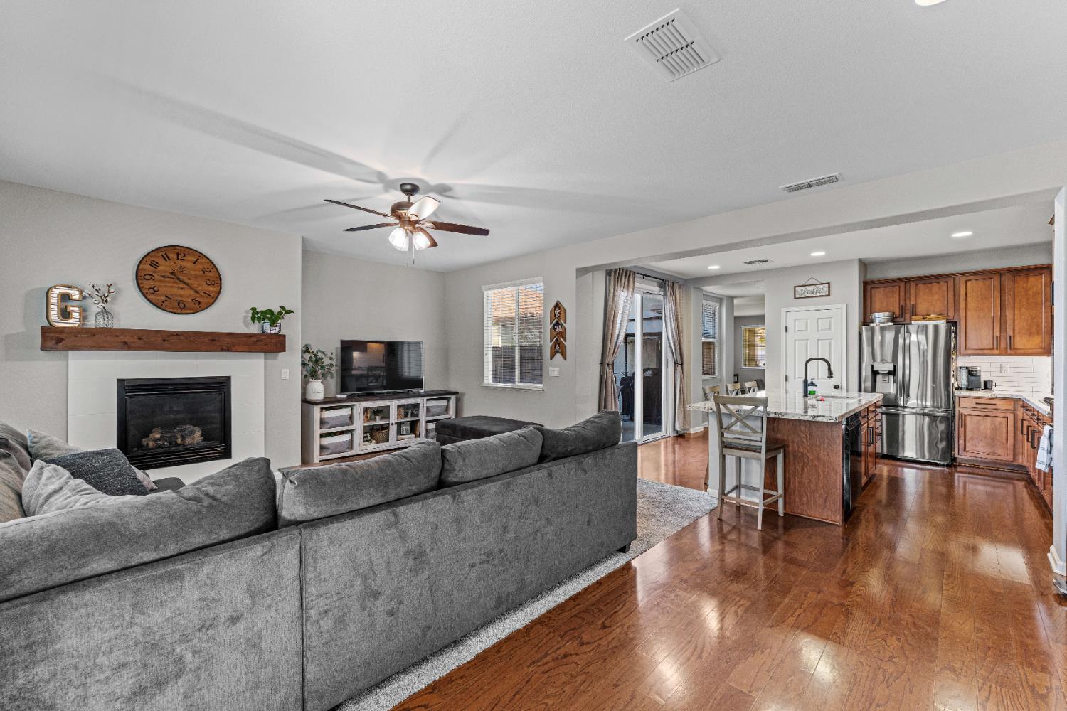 1283 Torrington Lane