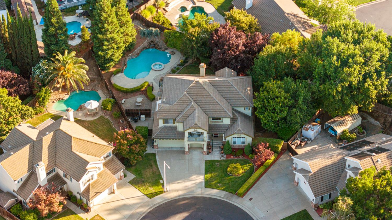 35 Legacy Court
