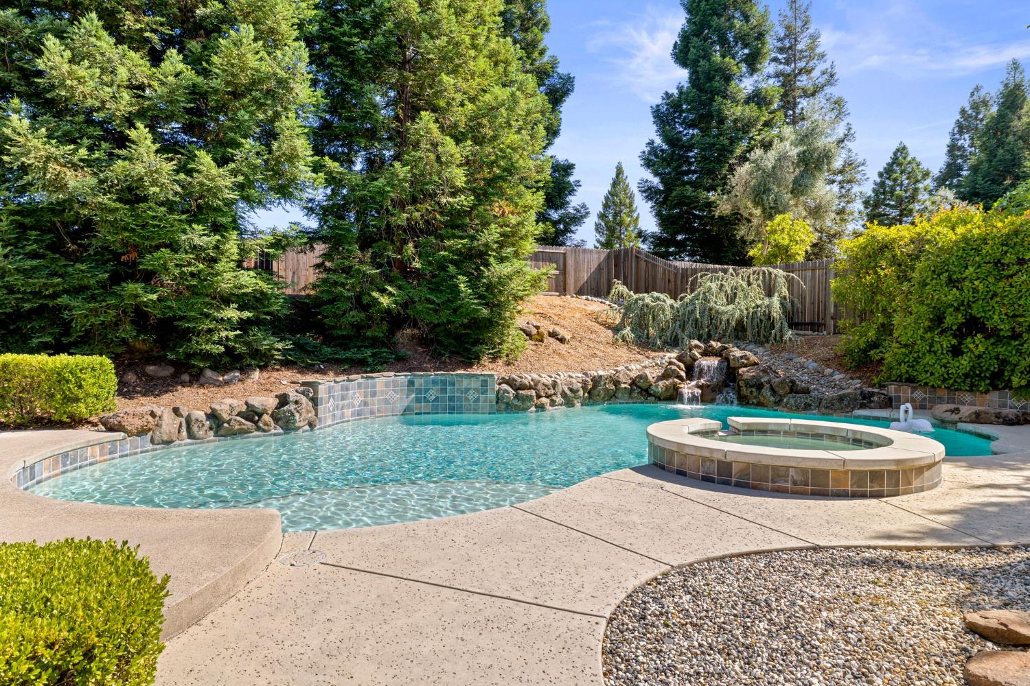 35 Legacy Court
