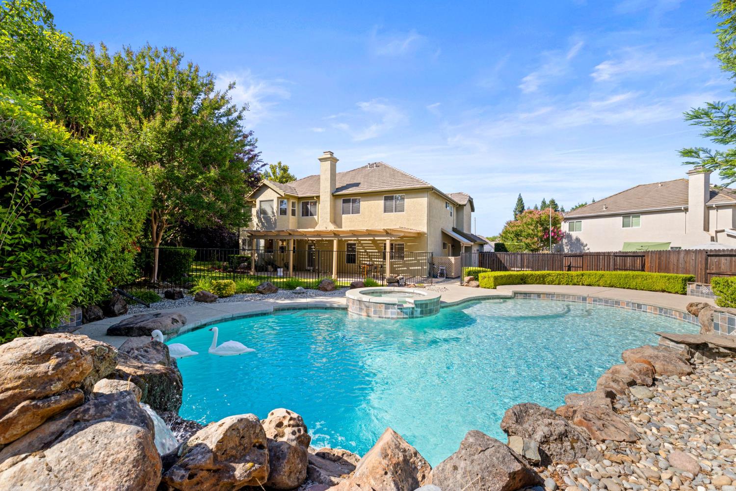 35 Legacy Court