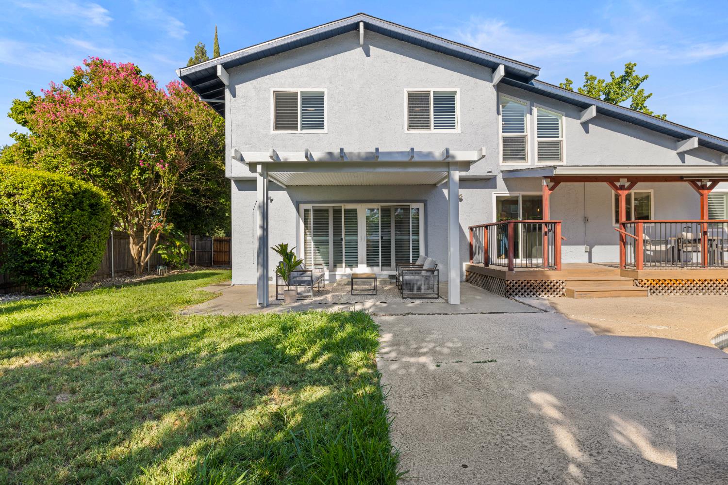 3870 Maudray Way