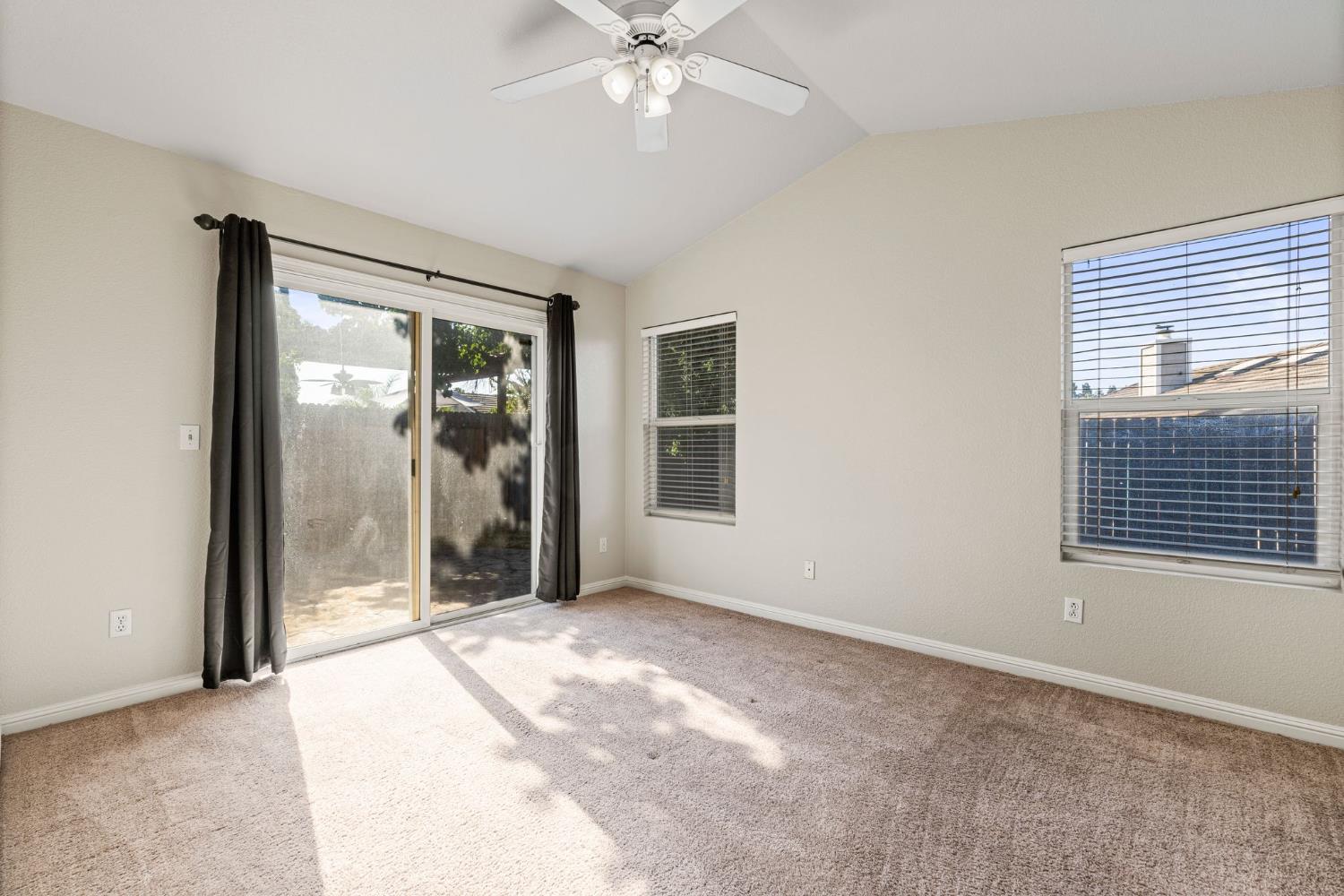 9128 Devon Crest Way