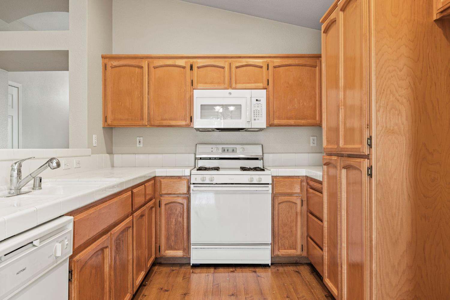 9128 Devon Crest Way