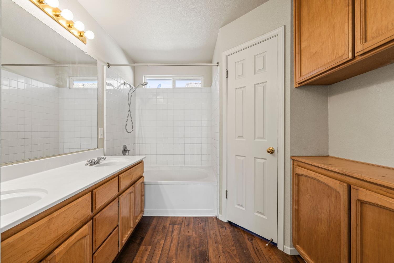 9128 Devon Crest Way