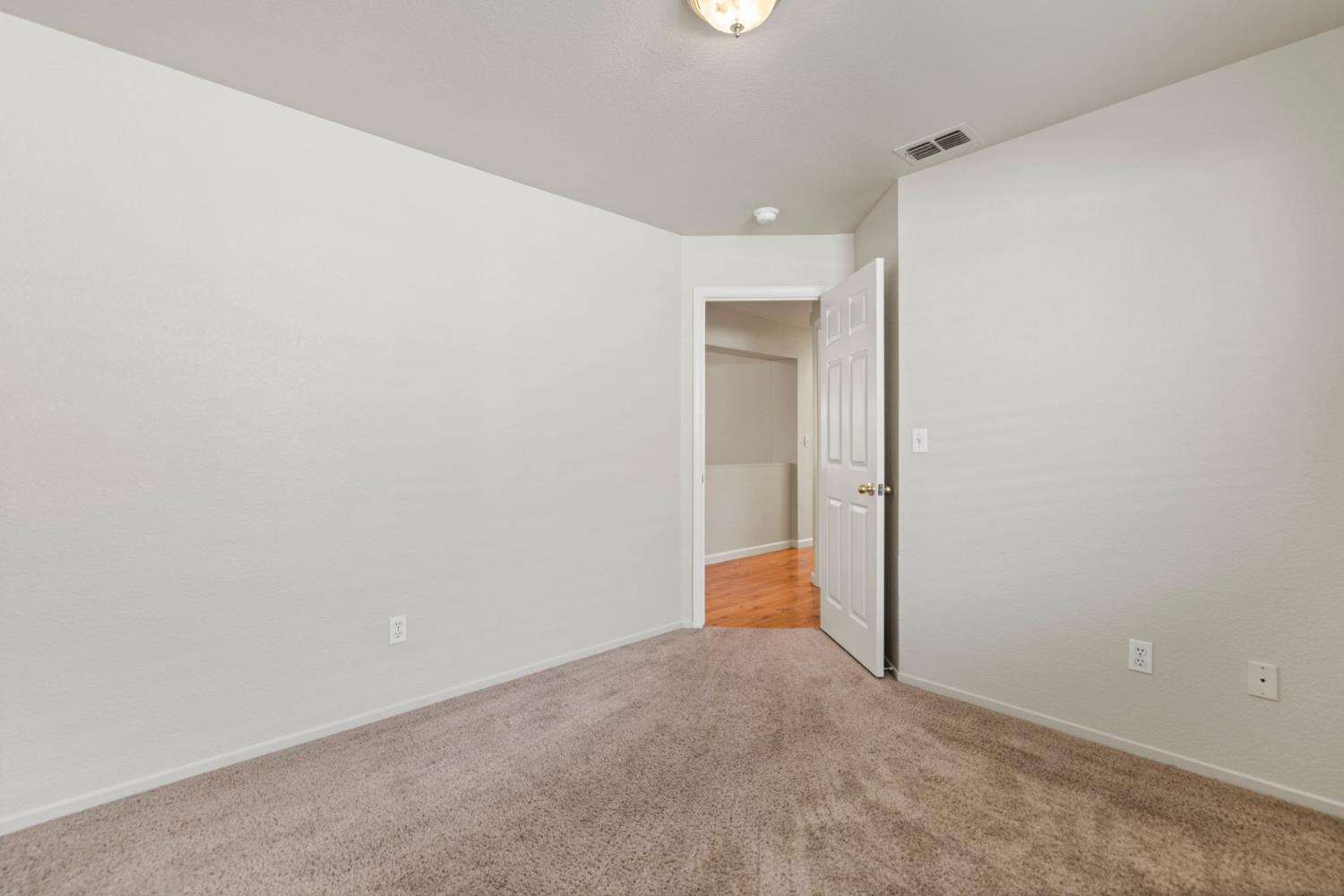 9128 Devon Crest Way