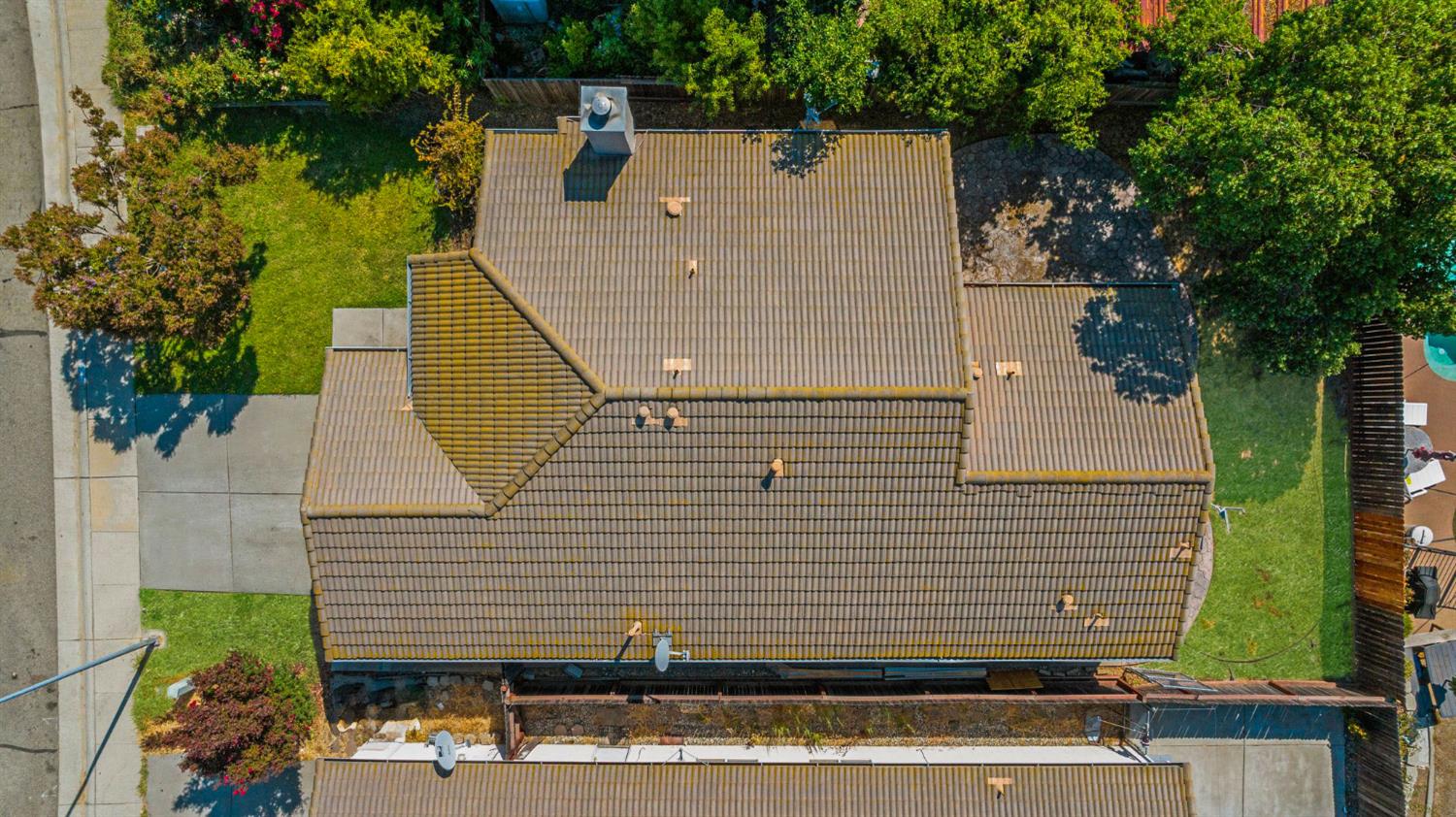 9128 Devon Crest Way