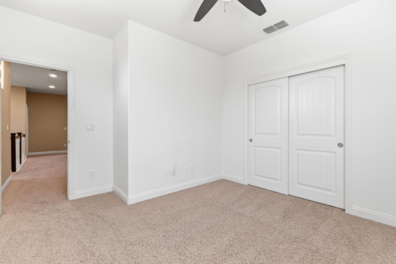 2717 Dana Loop