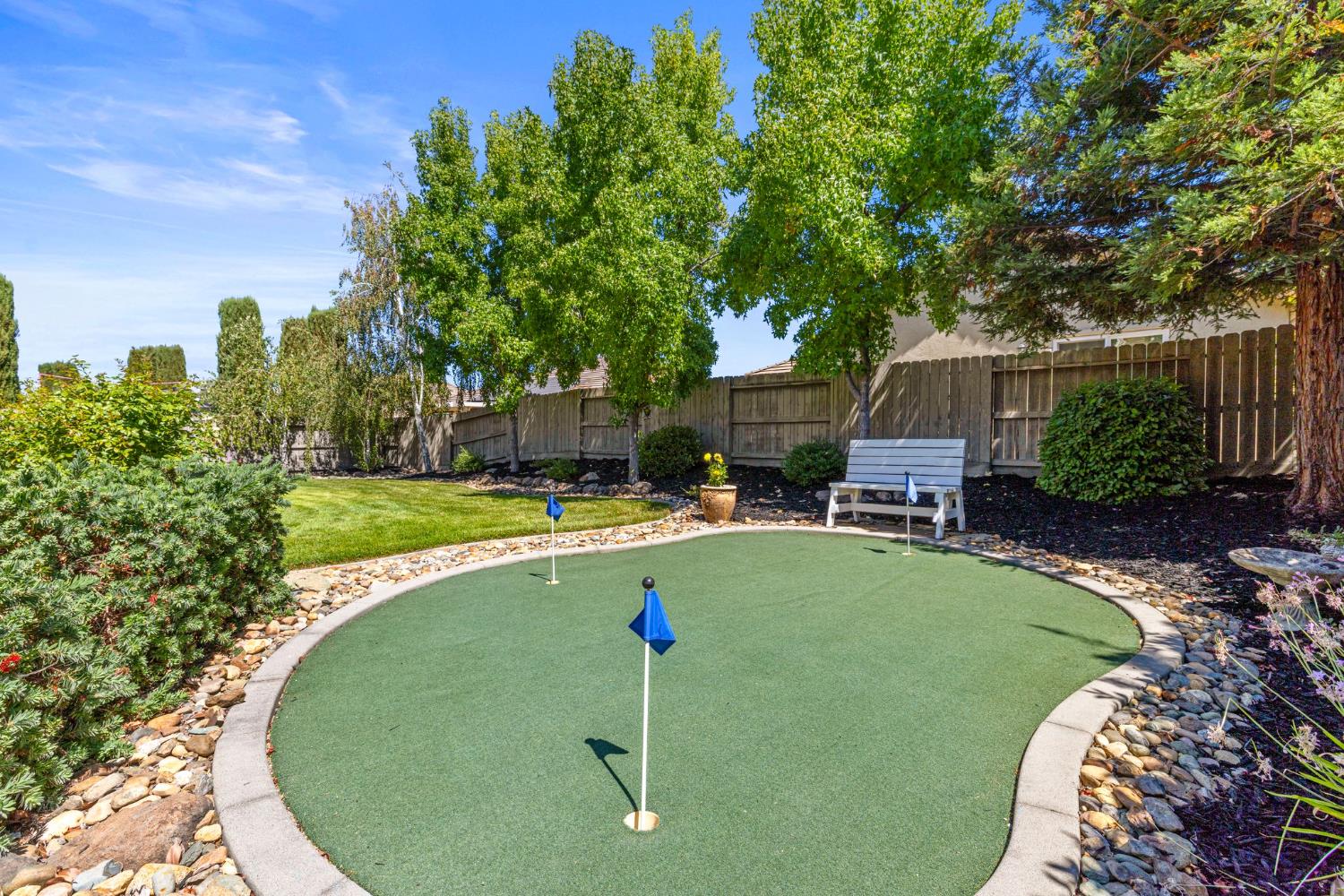2717 Dana Loop