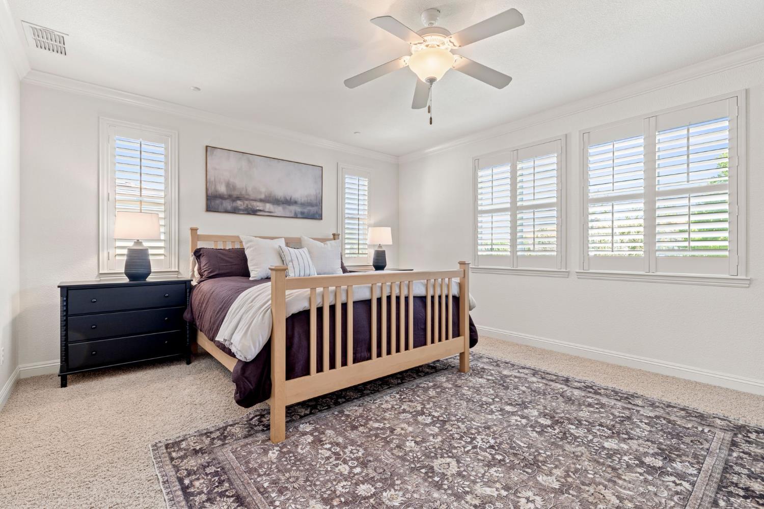 2717 Dana Loop
