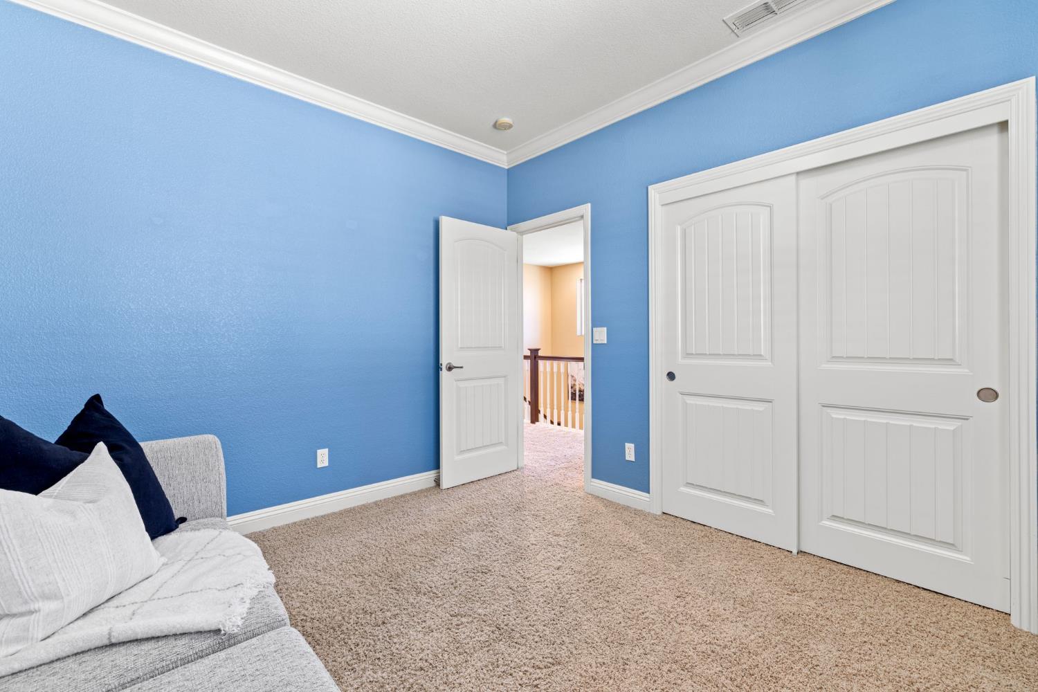 2717 Dana Loop