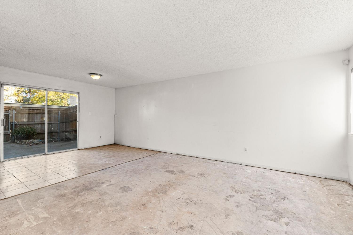 5113 Greenberry Drive