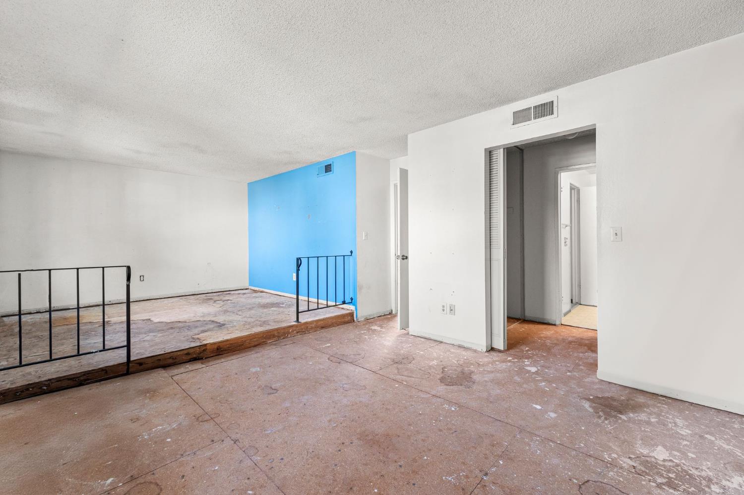 5113 Greenberry Drive