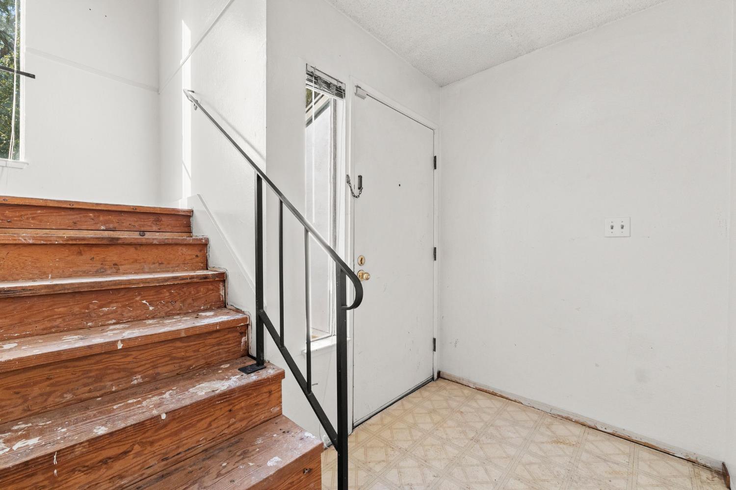 5113 Greenberry Drive