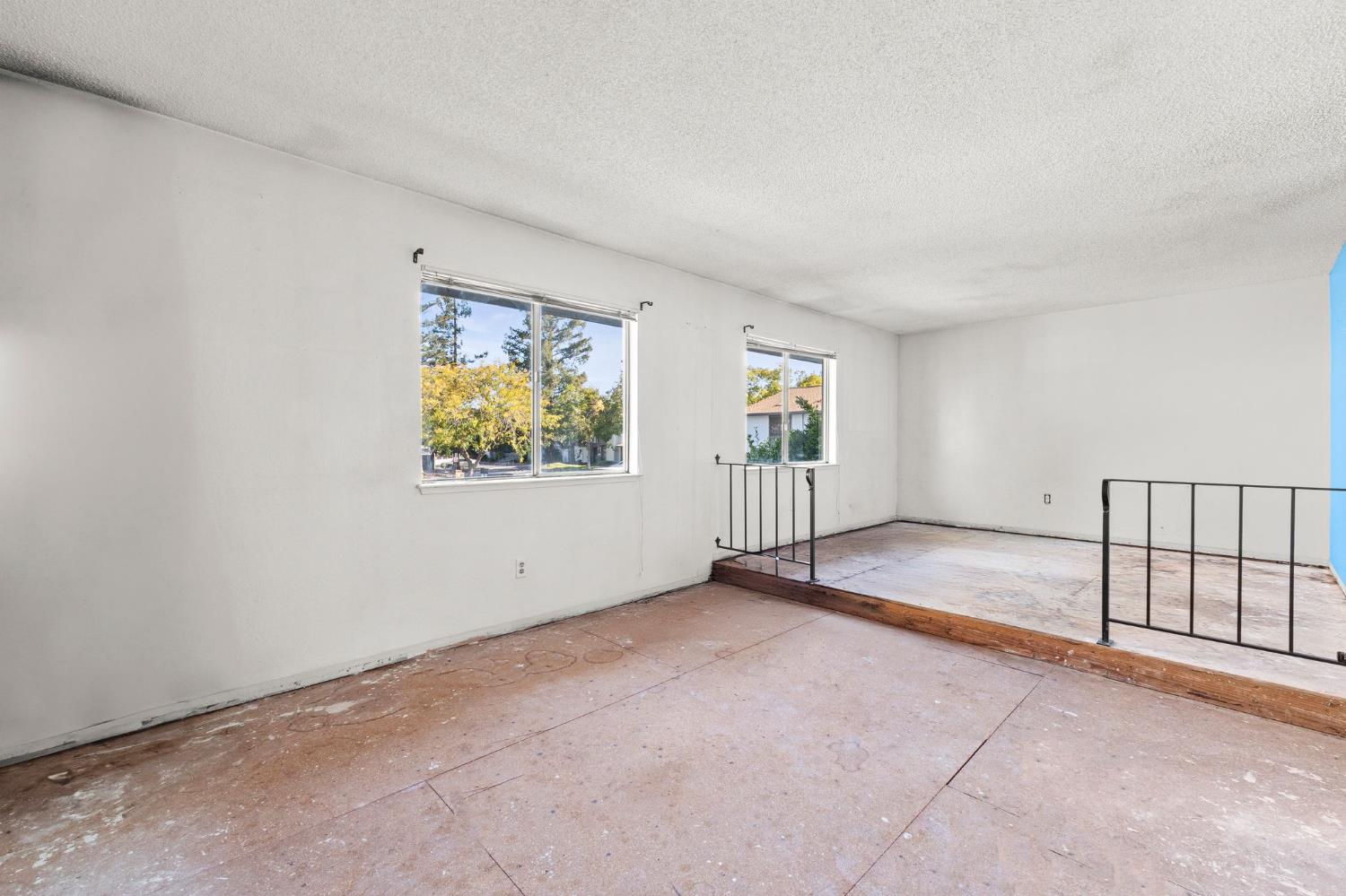 5113 Greenberry Drive