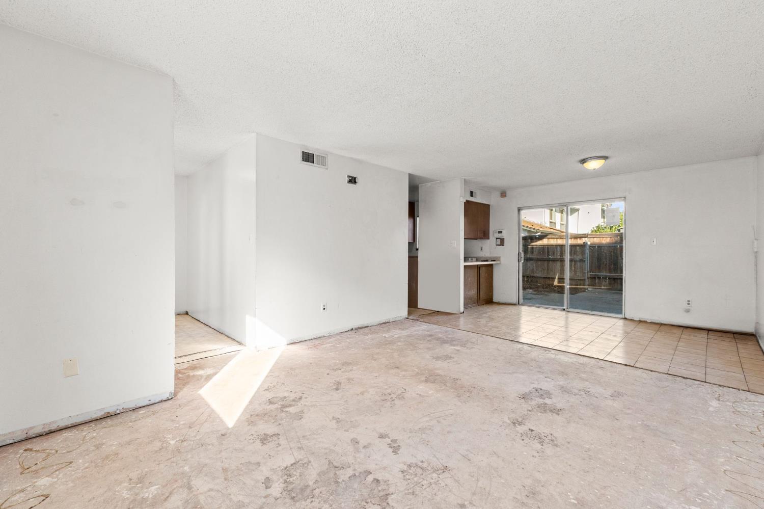 5113 Greenberry Drive