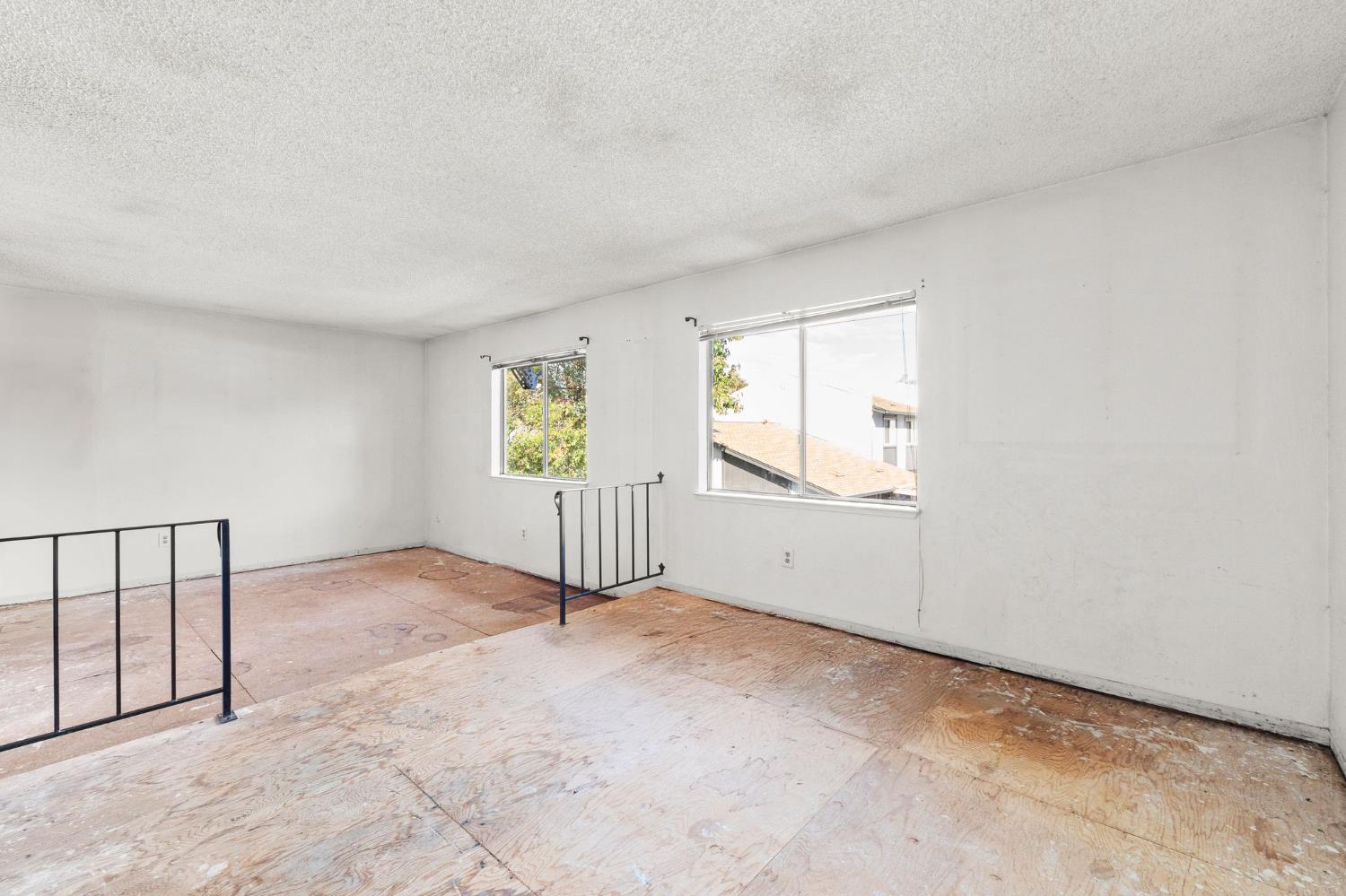 5113 Greenberry Drive