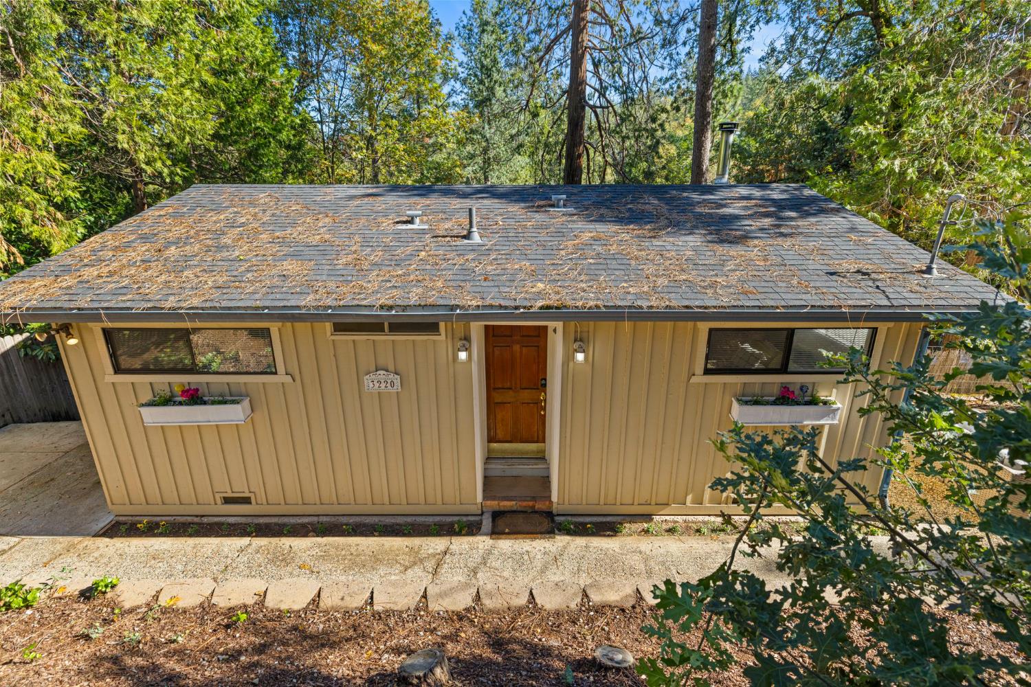 3220 Naomi Way