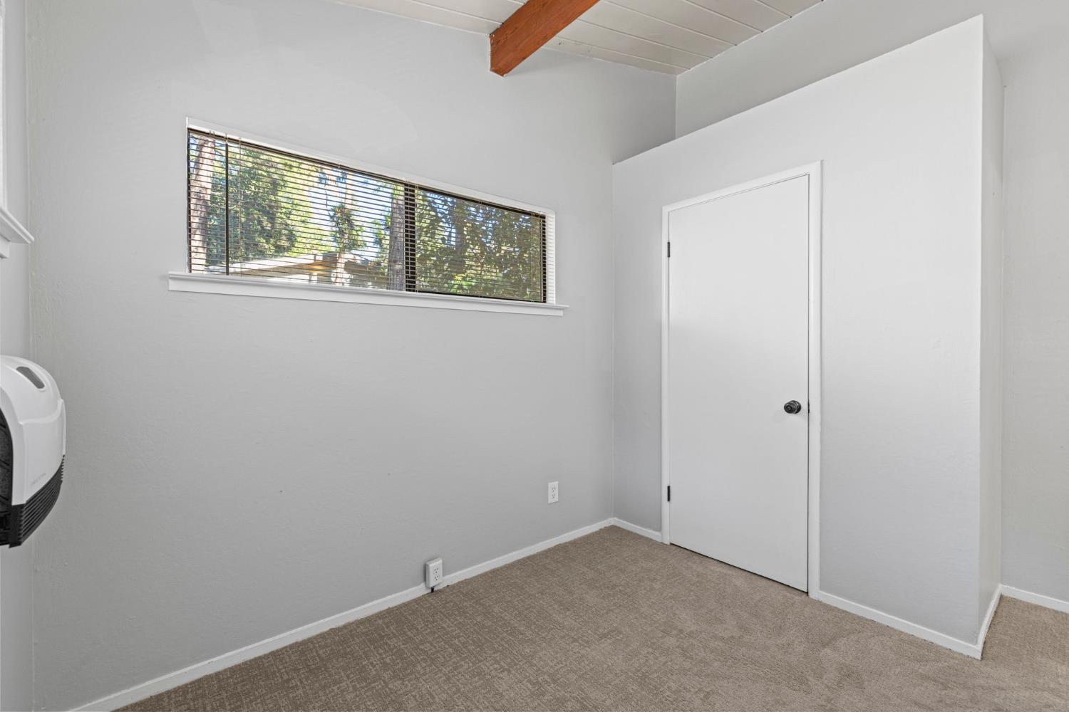 3220 Naomi Way