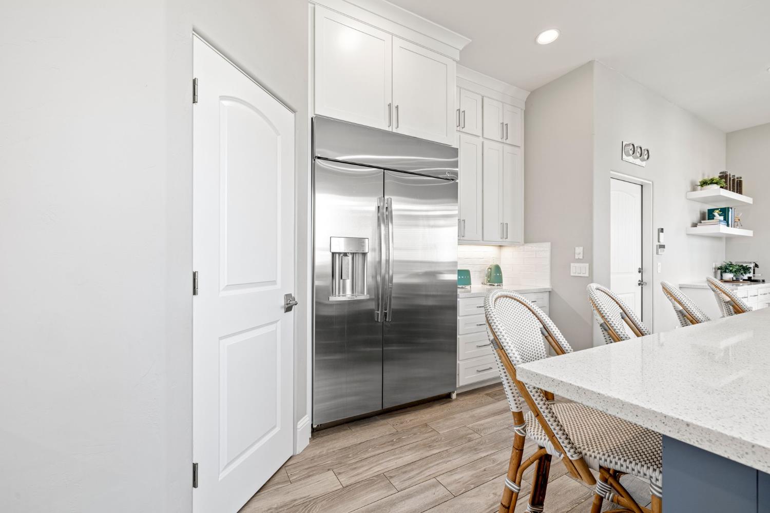 2001 Salmon Valley Lane