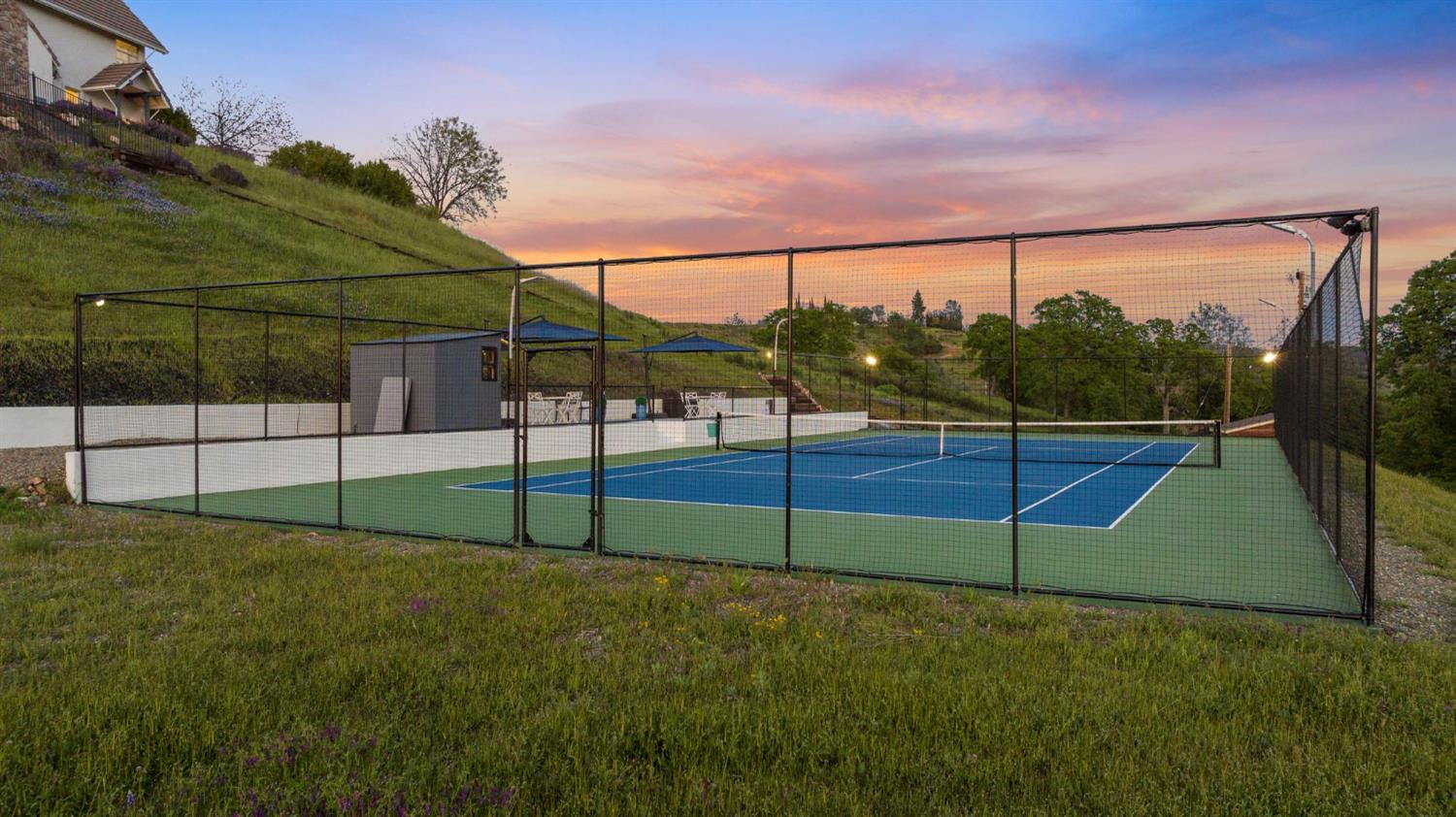 2001 Salmon Valley Lane