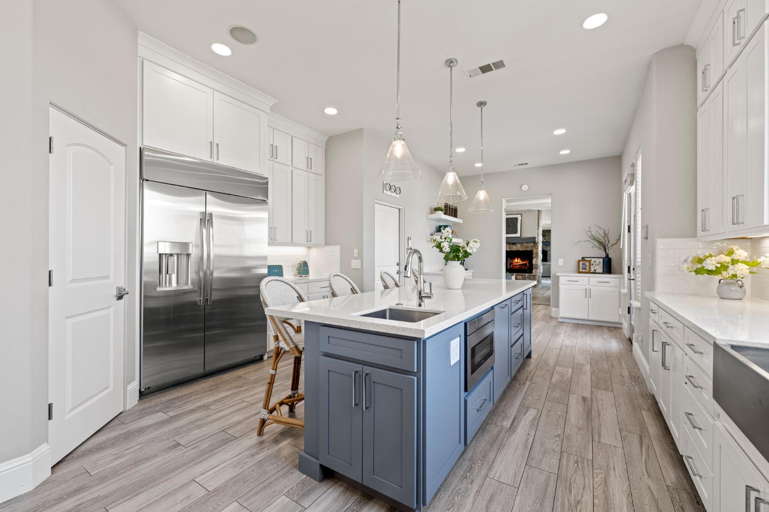 2001 Salmon Valley Lane