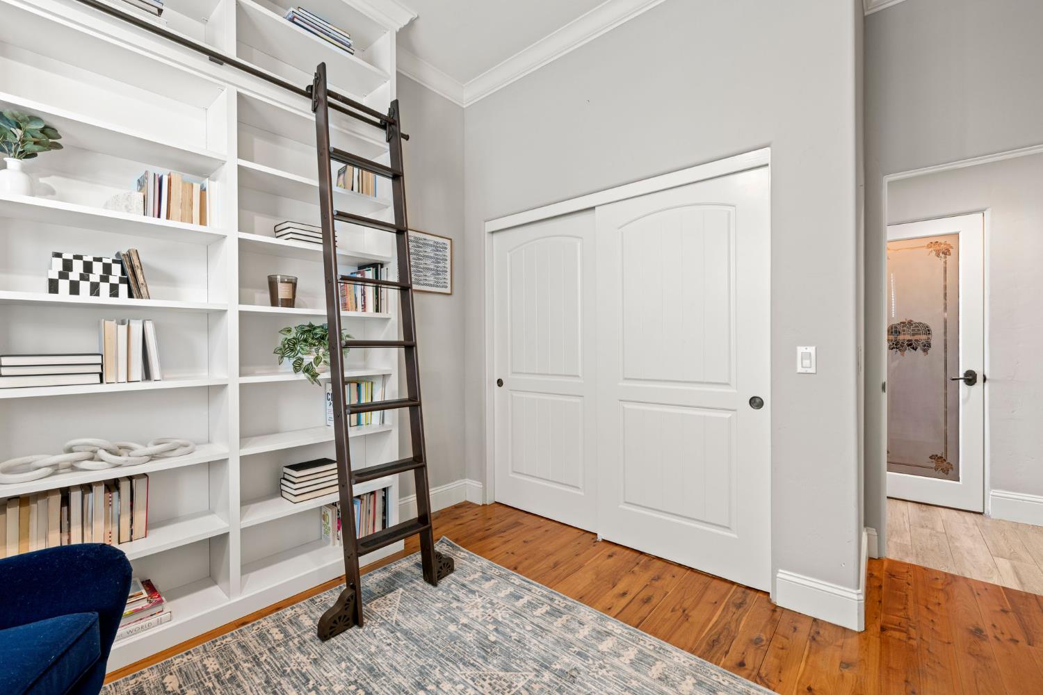 2001 Salmon Valley Lane