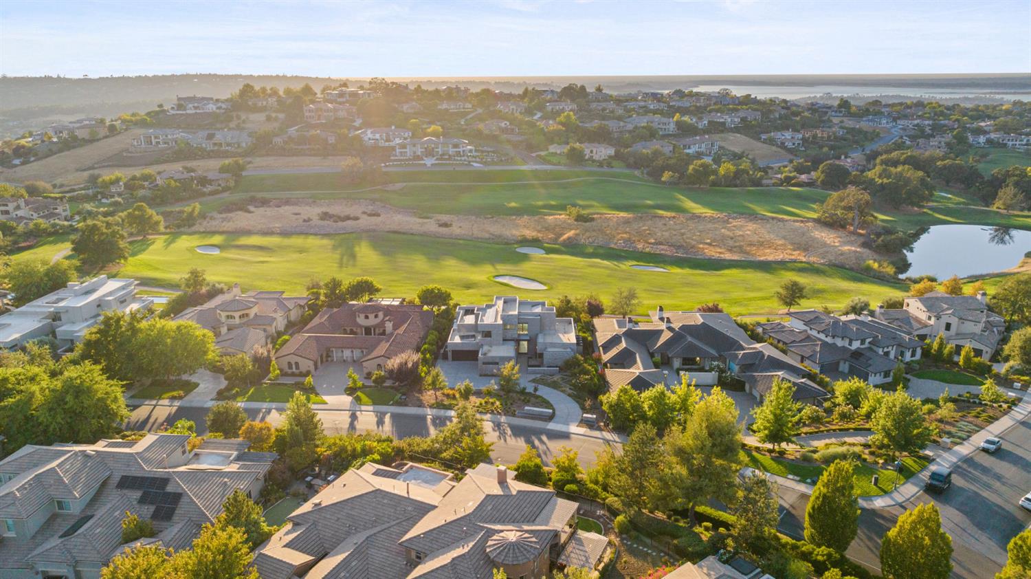 4573 Greenview Drive