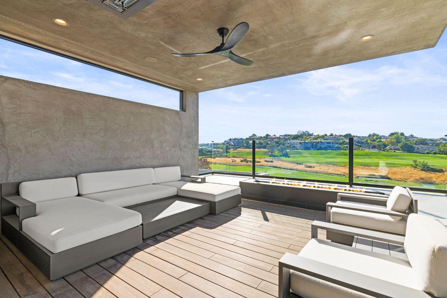 4573 Greenview Drive