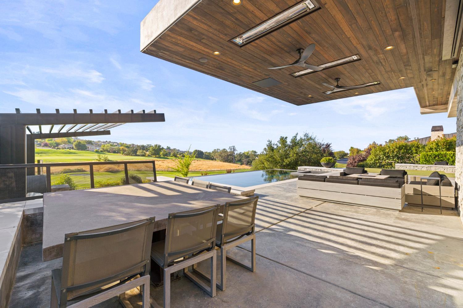 4573 Greenview Drive