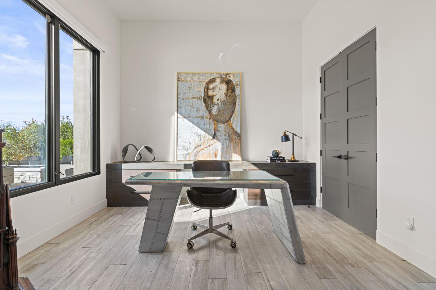 4573 Greenview Drive