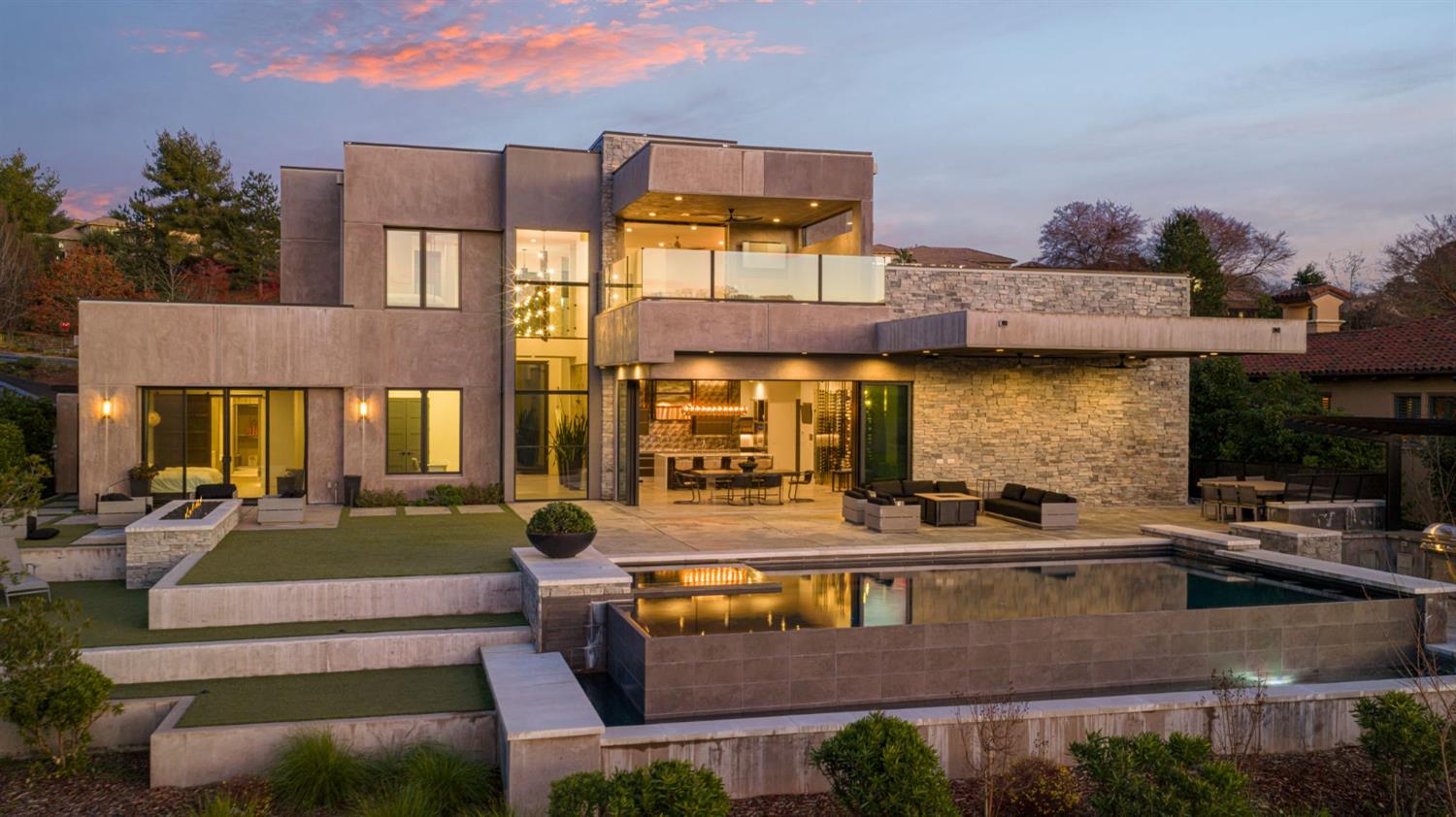 4573 Greenview Drive