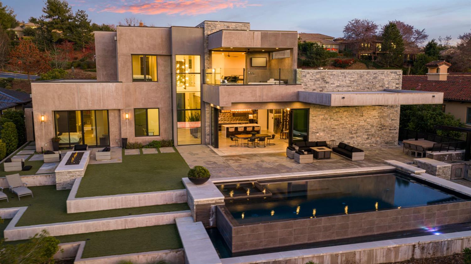 4573 Greenview Drive