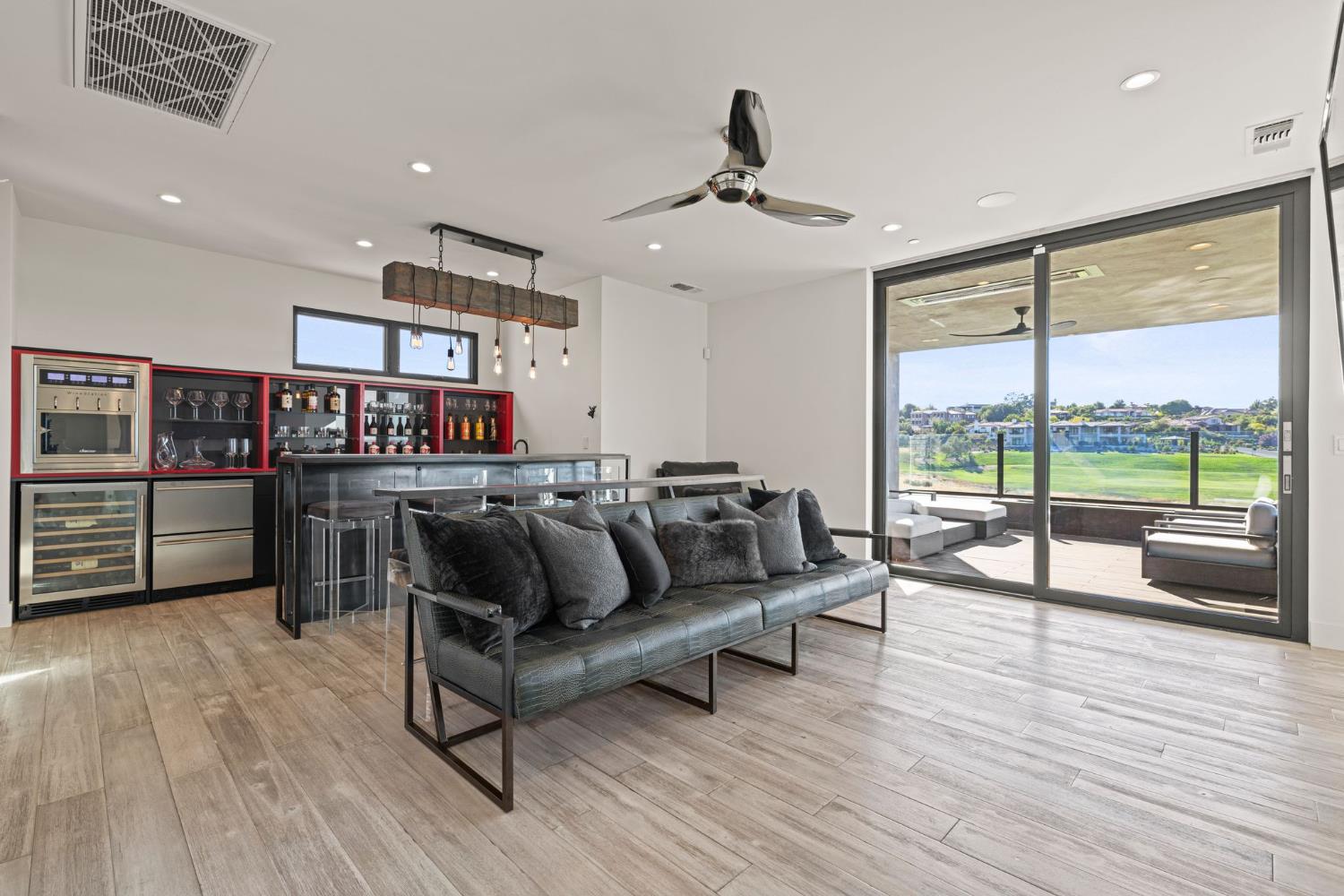 4573 Greenview Drive