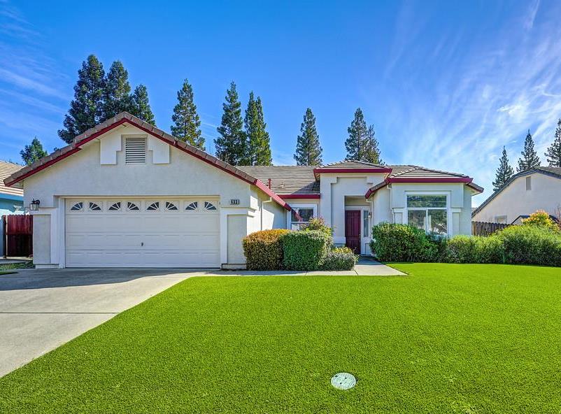 433 Ellis Circle