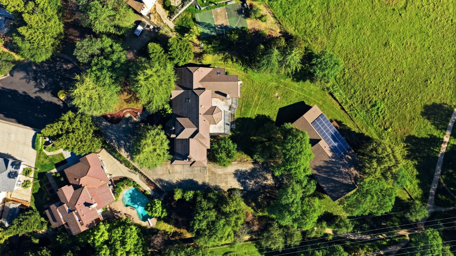 8992 Bronson Drive