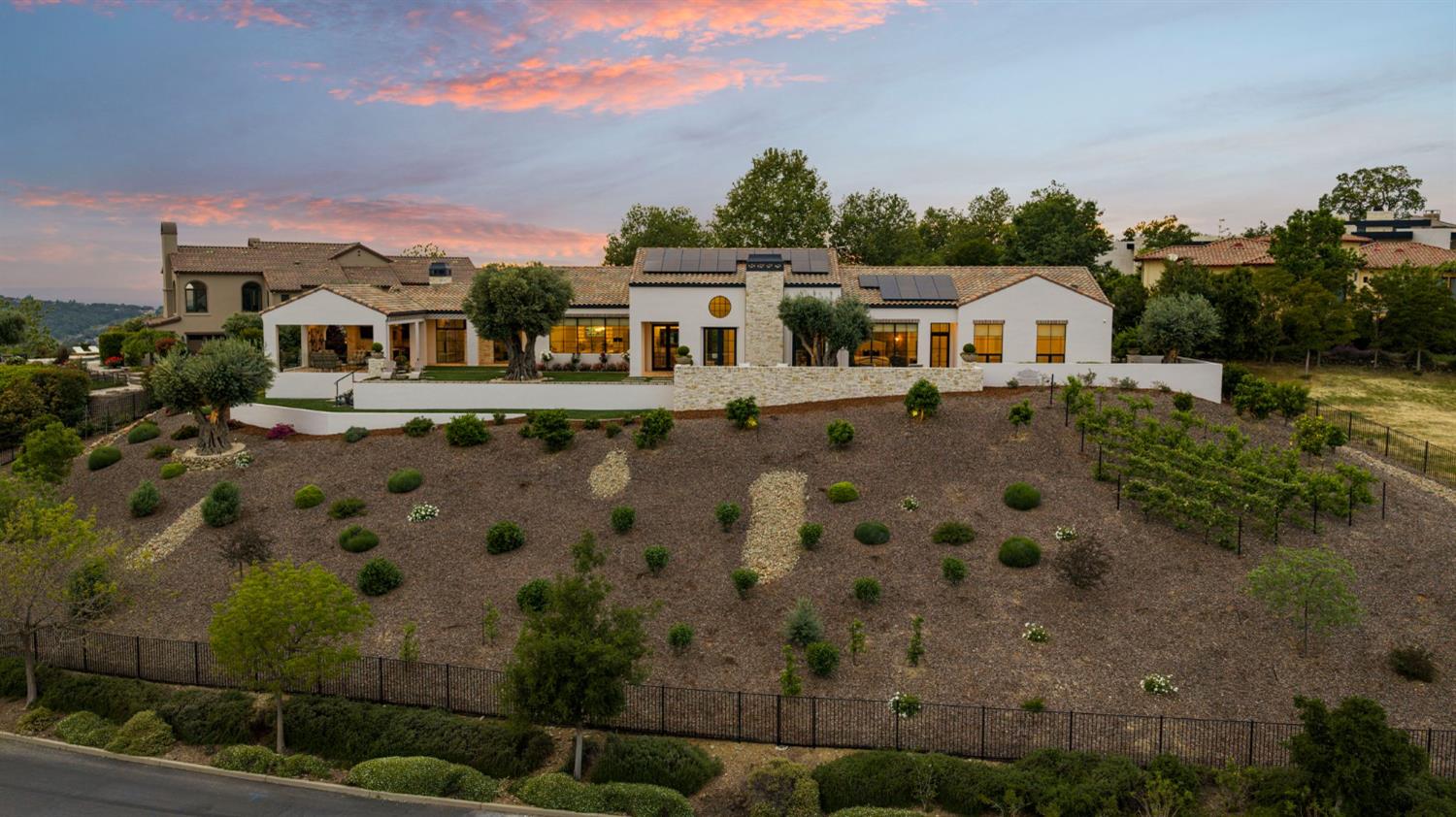 4940 Moreau Court