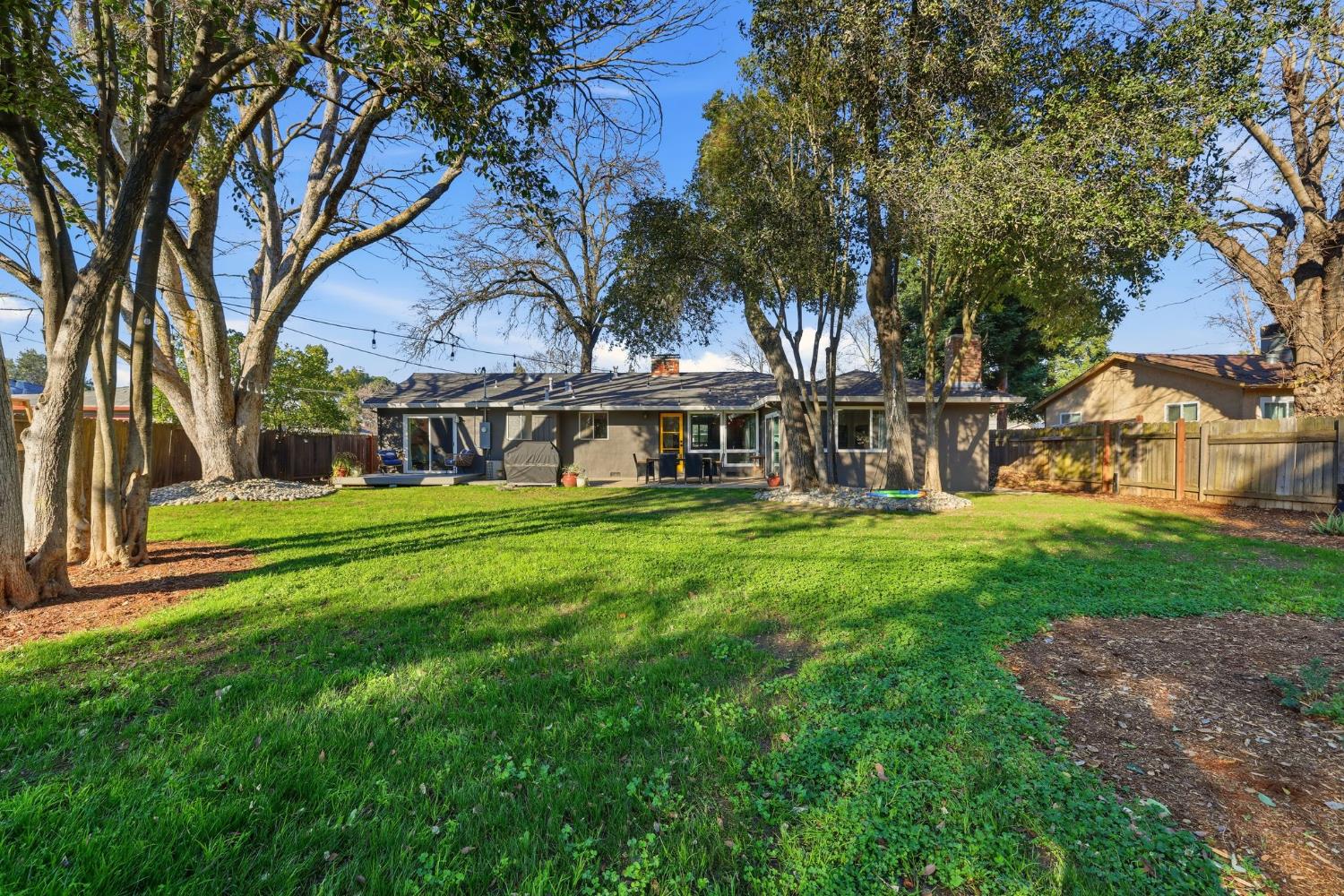 4604 Oxbow Drive