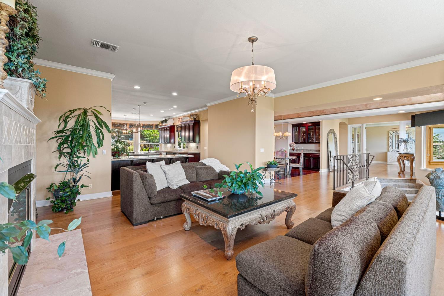 4062 Albert Circle