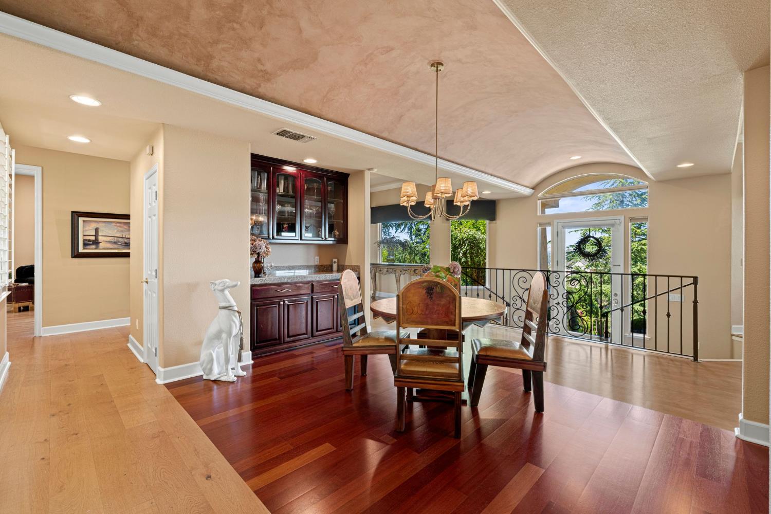 4062 Albert Circle