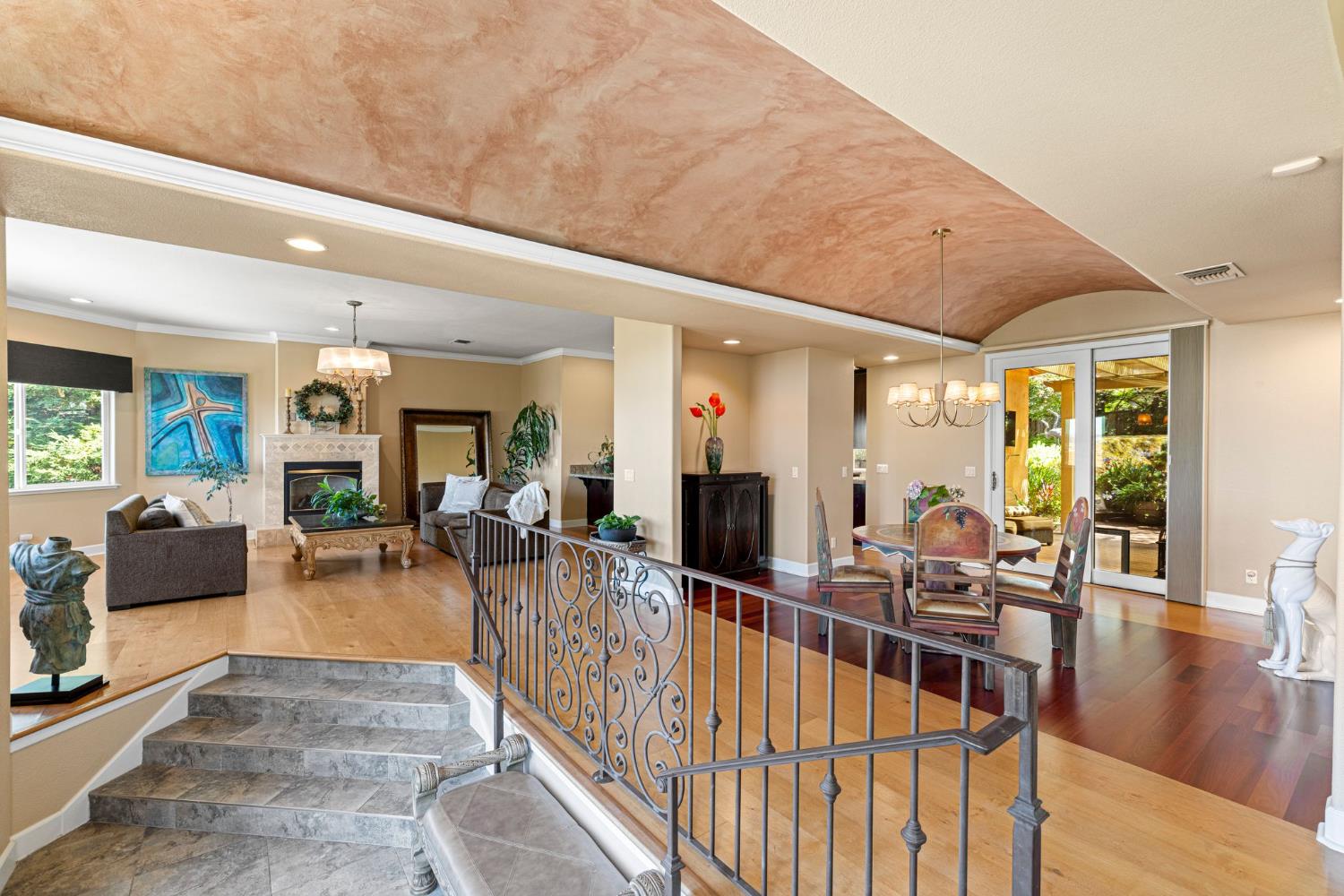 4062 Albert Circle
