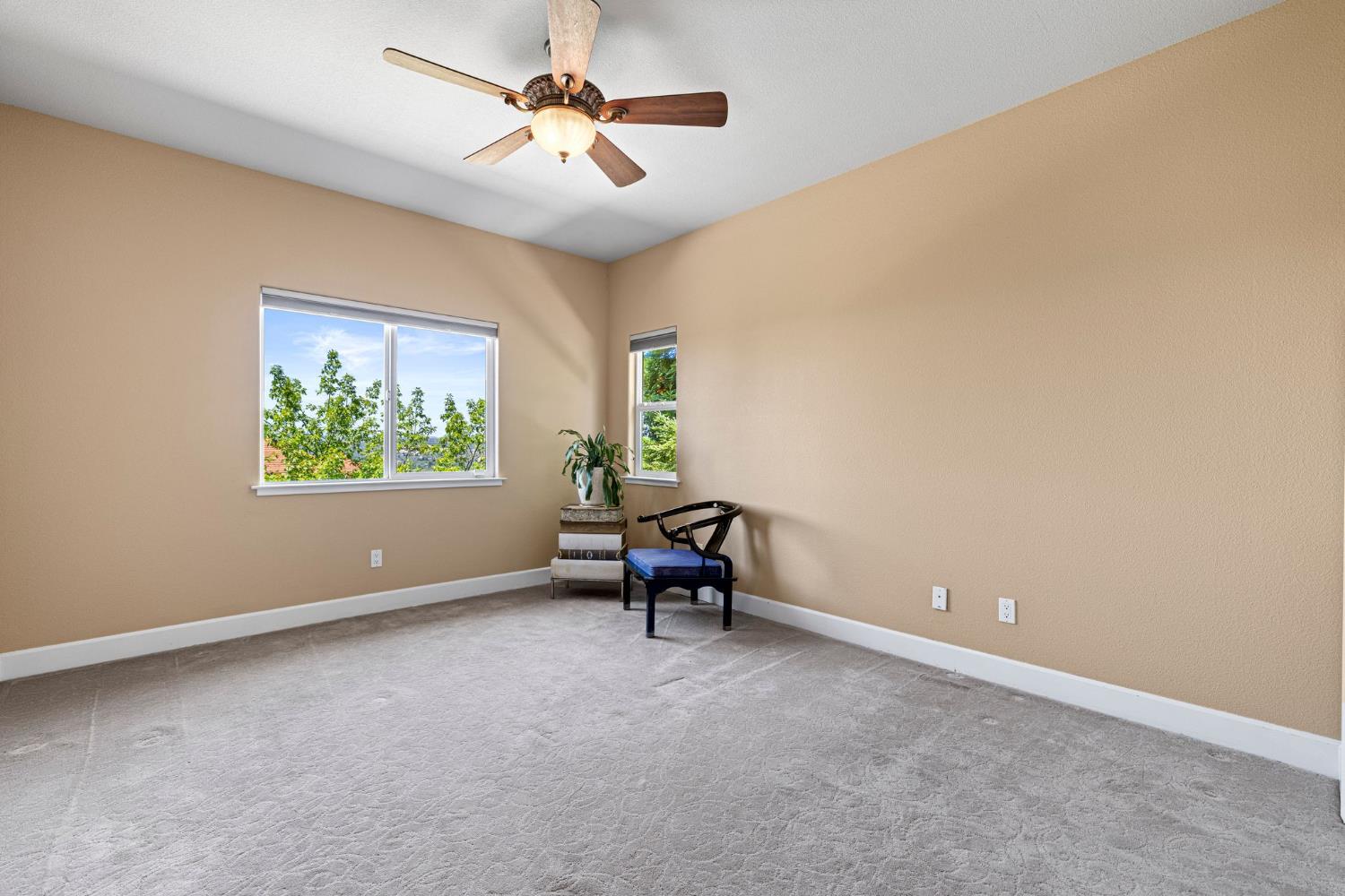 4062 Albert Circle