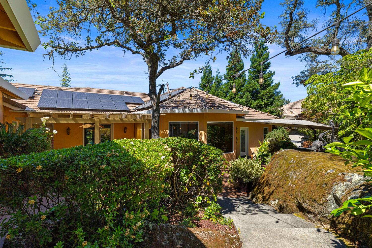 4062 Albert Circle