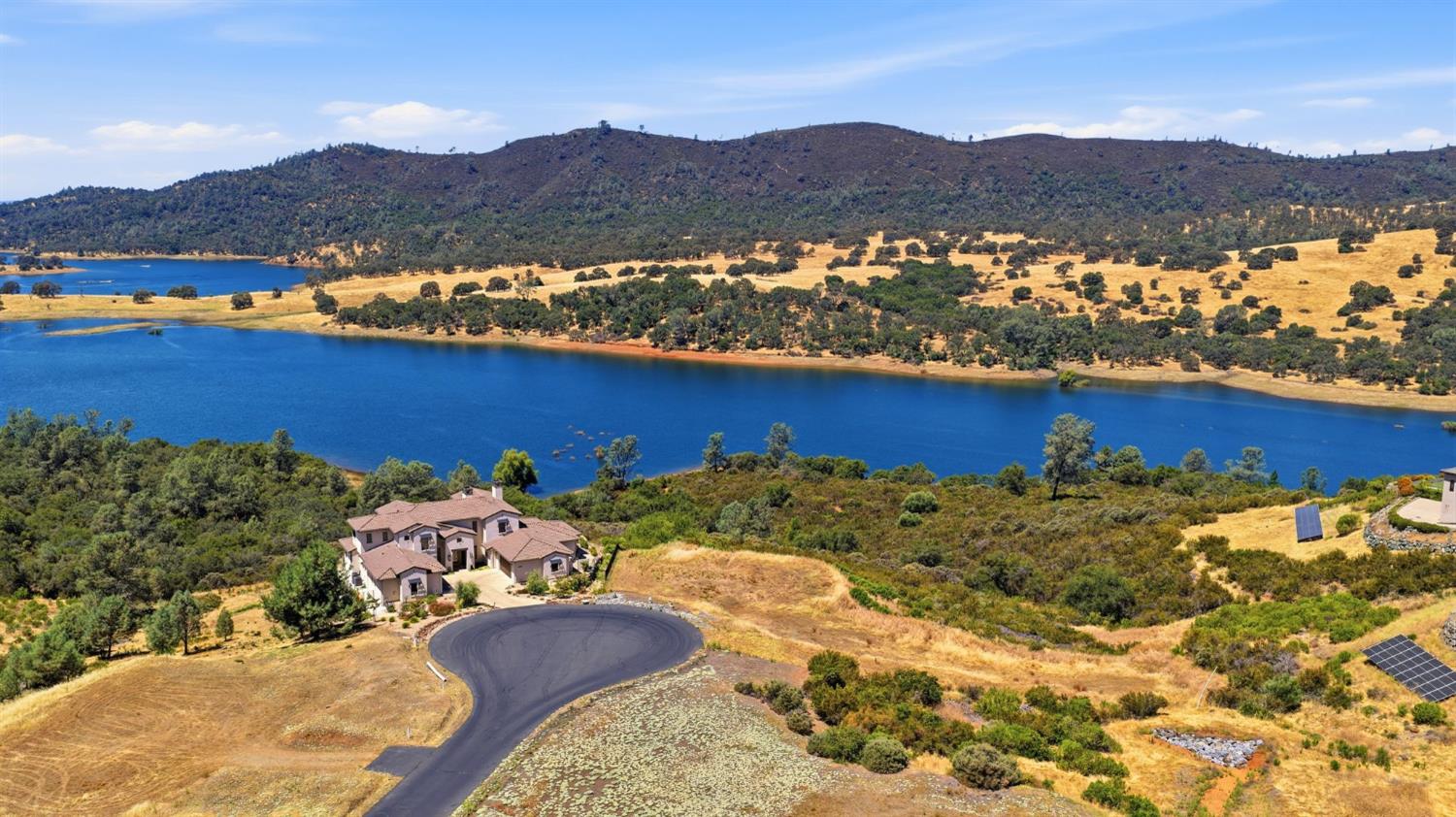 601 Cakebread Drive